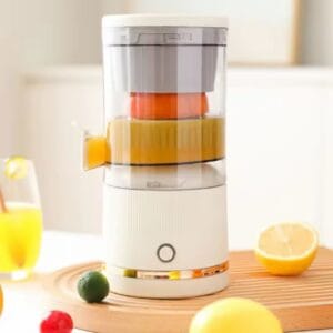 Fresh, pure citrus juice at the press of a single button—completely hands-free and cordless.