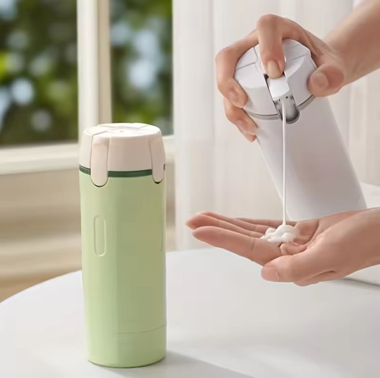 1pc 4-in-1 Emulsion Dispenser Bottle, Travel Bottle, Minimalist with Labels, Travel Dispenser Bottle, Toiletry Container - Image 2